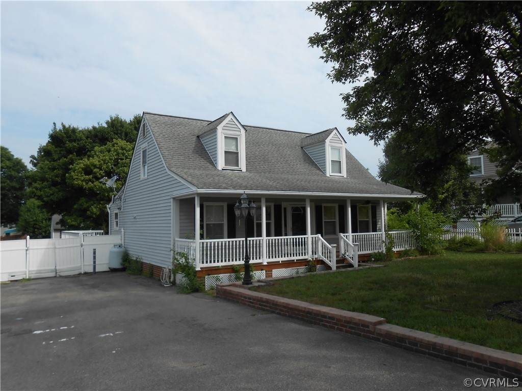 6467 Lakevista Drive - Photo 1