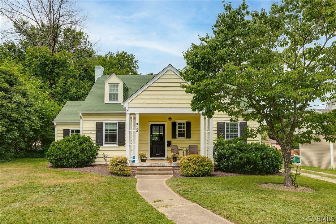 312 Dundee Avenue - Photo 1