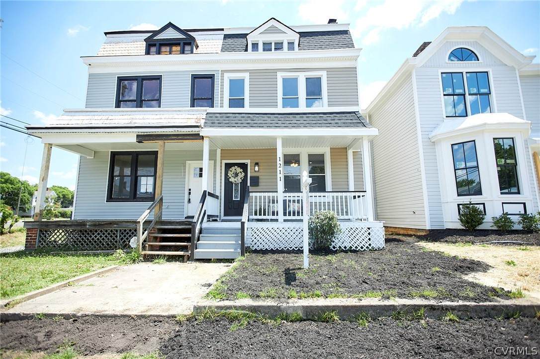 1211 20th Street - Photo 1