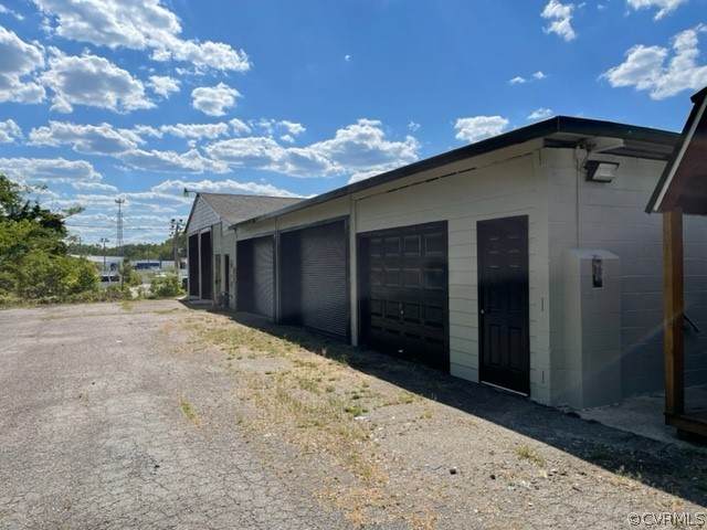 2520 Deerfield Drive - Photo 1