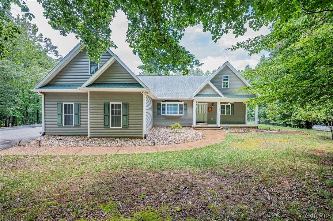 1815 Rivanna Woods Drive - Photo 1