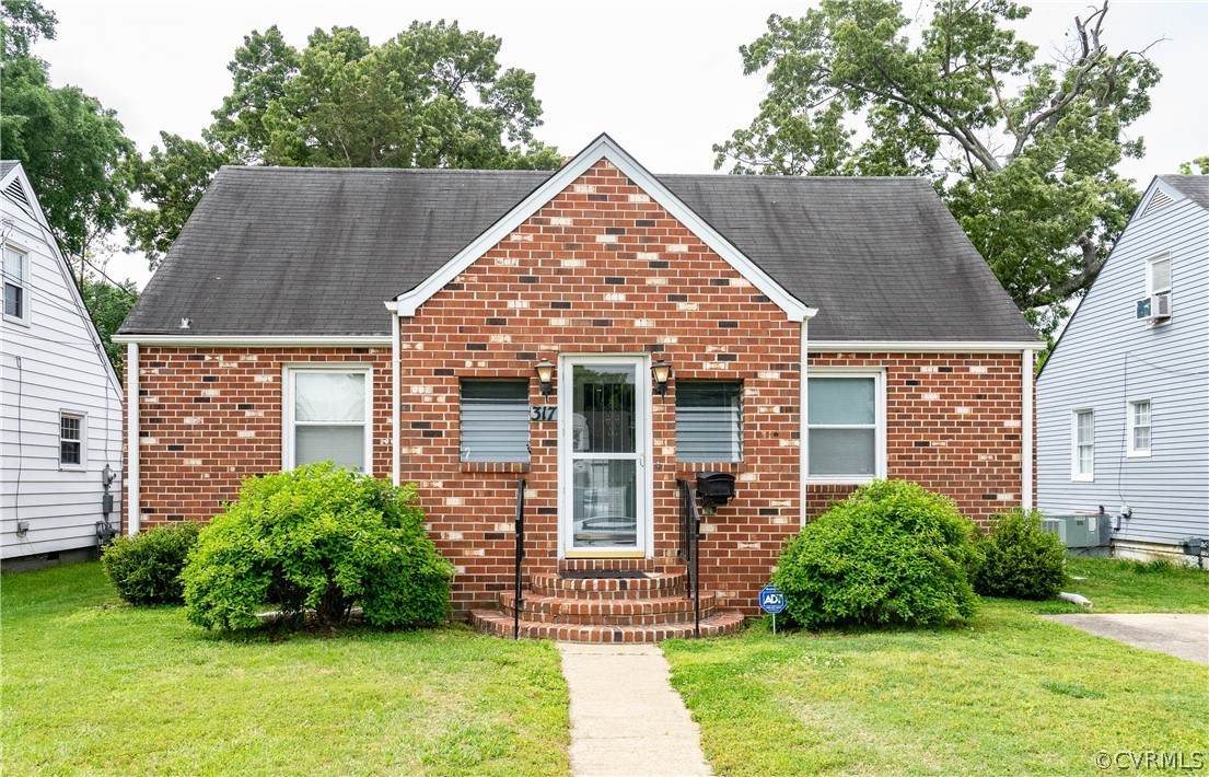 317 Moorman Avenue - Photo 1