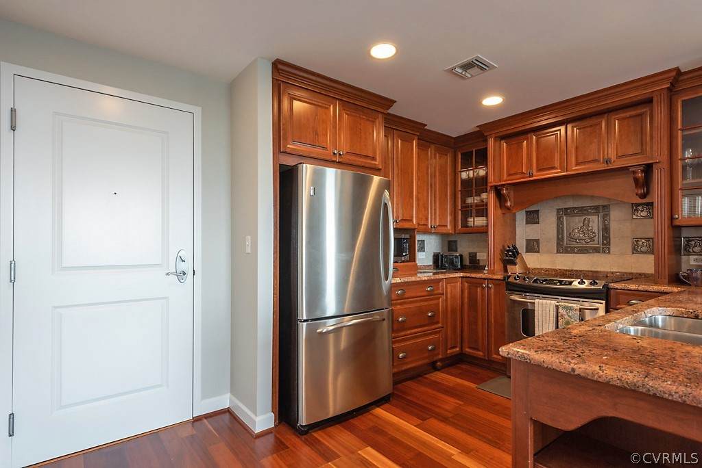 1101 Haxall Point - Photo 1