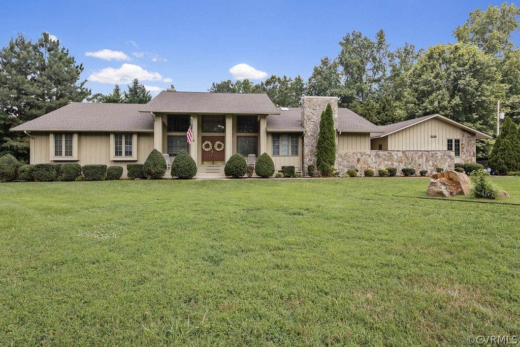 4918 Courthouse Road - Photo 1