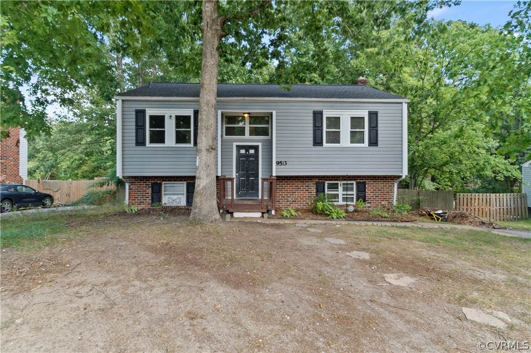 9513 Lost Forest Drive - Photo 1