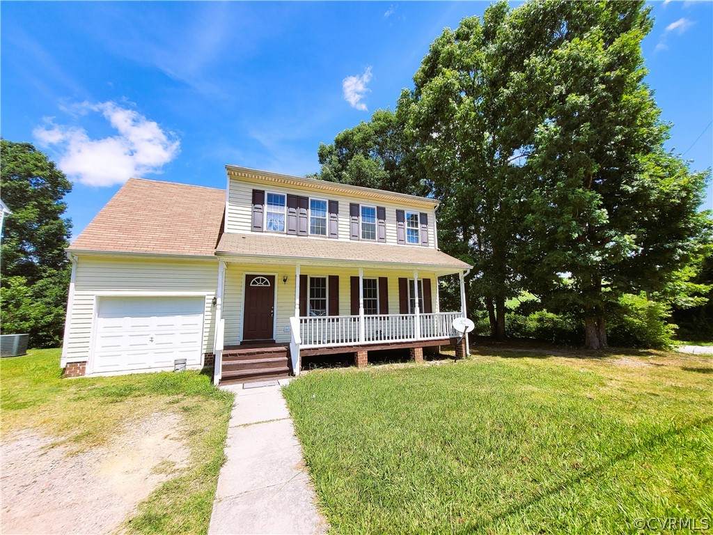 2025 Cloverdale Avenue - Photo 1