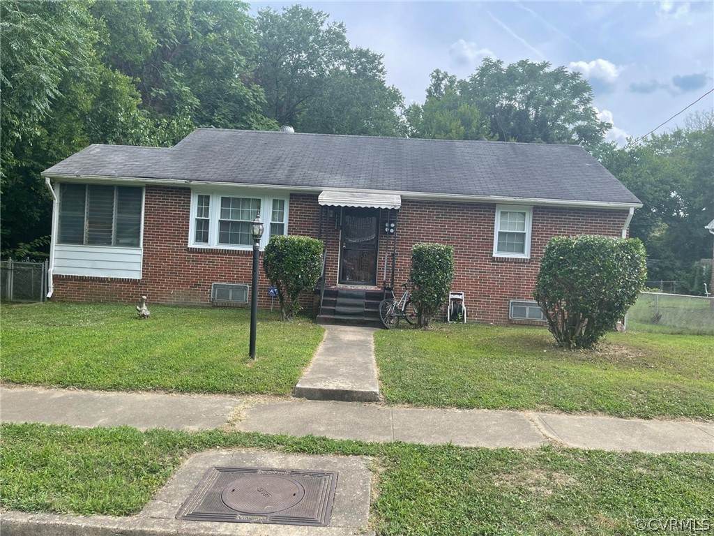 1311 37th Street - Photo 1