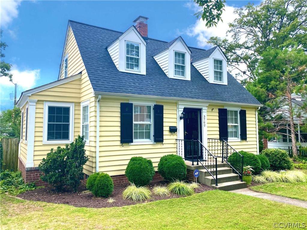 5709 Park Avenue - Photo 1
