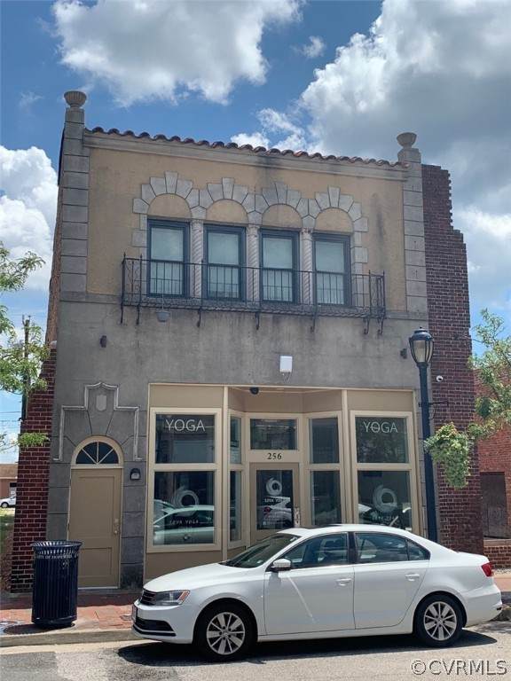 256 Broadway - Photo 1