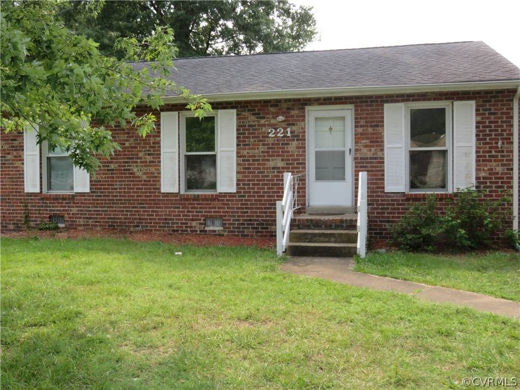 221 Hodder Lane - Photo 1