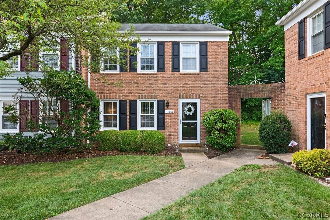 1563 Front Royal Drive - Photo 1
