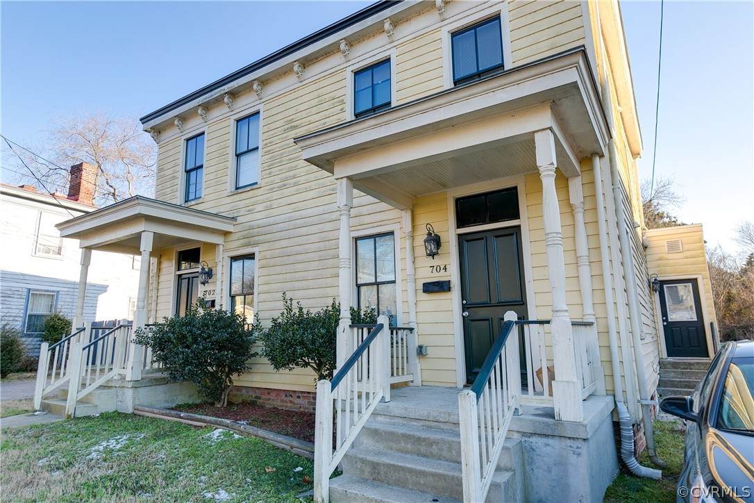 702, 704 Grove Avenue - Photo 1