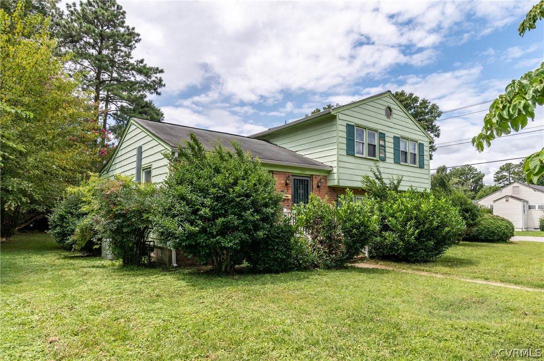 2204 Fort Rice Street - Photo 1