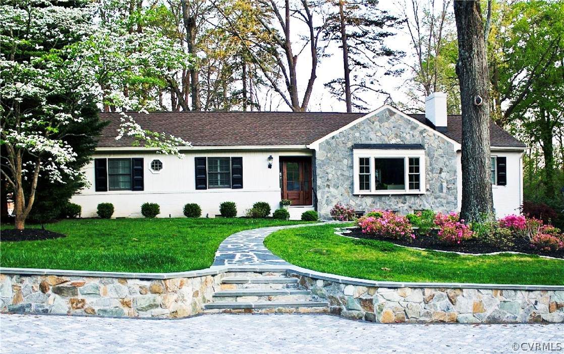 7609 Hampshire Road - Photo 1