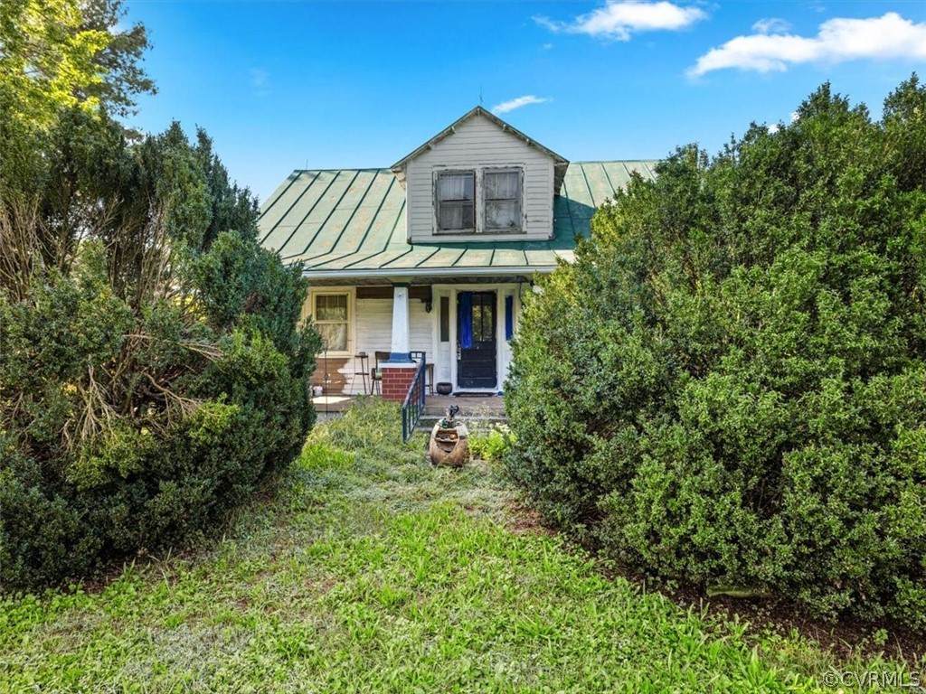 4594 River Road - Photo 1