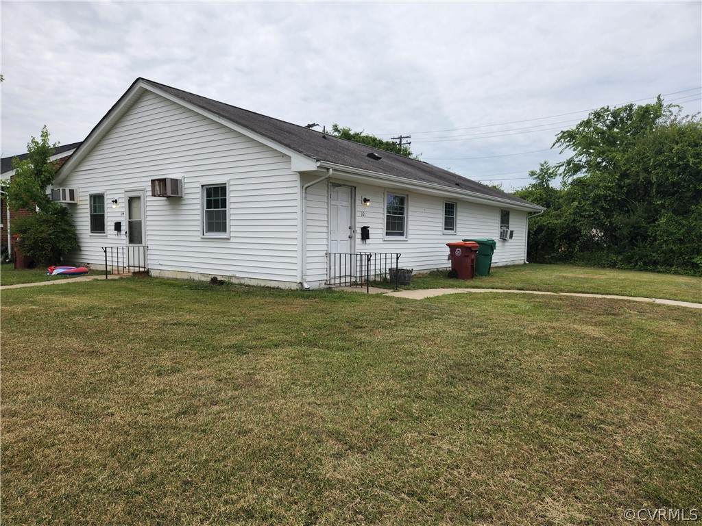 101 Lyons Avenue - Photo 1