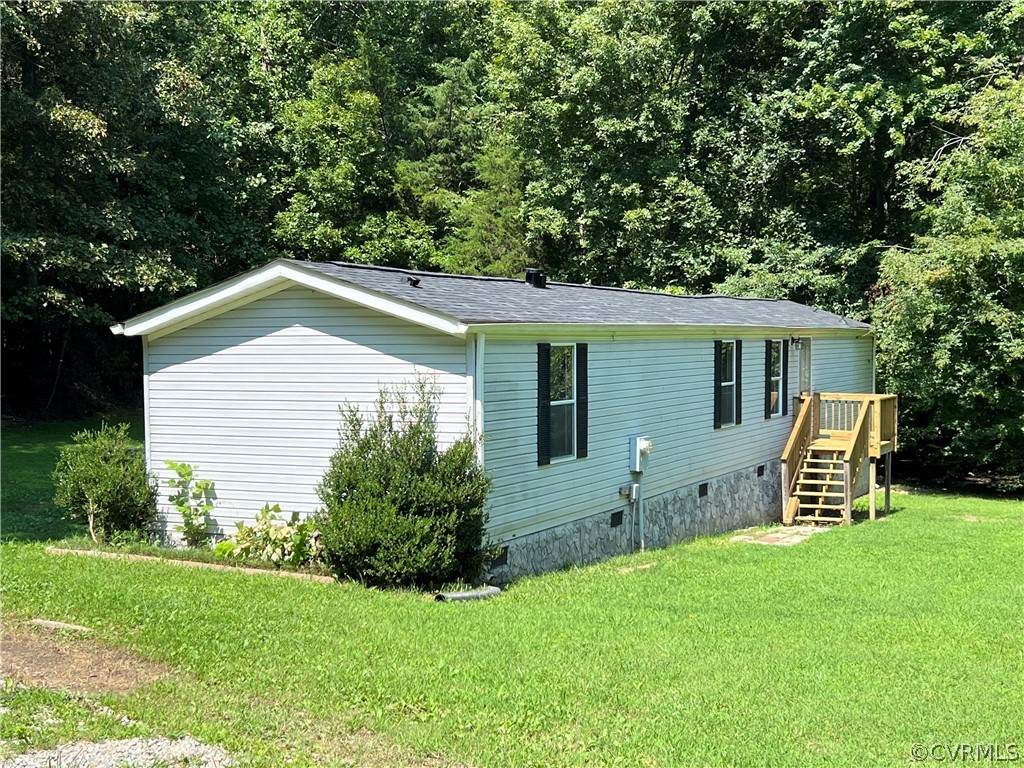 5959 Derwent Road - Photo 1