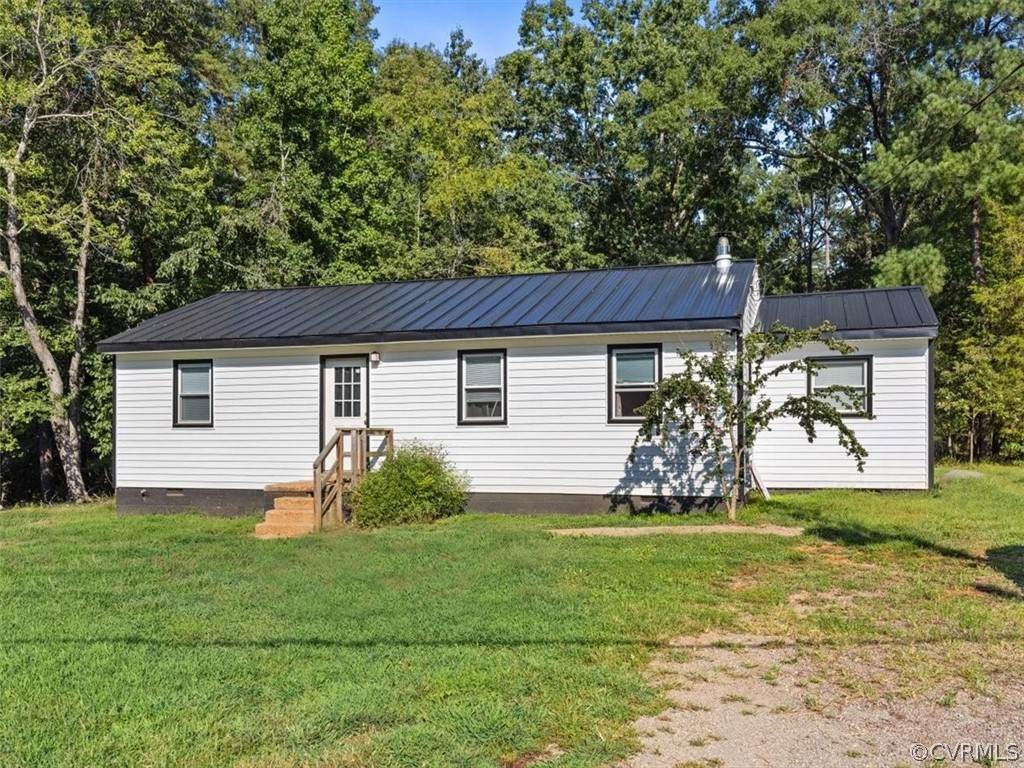 2207 Kiowa Drive - Photo 1