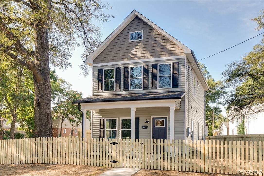 801 Burns Street - Photo 1
