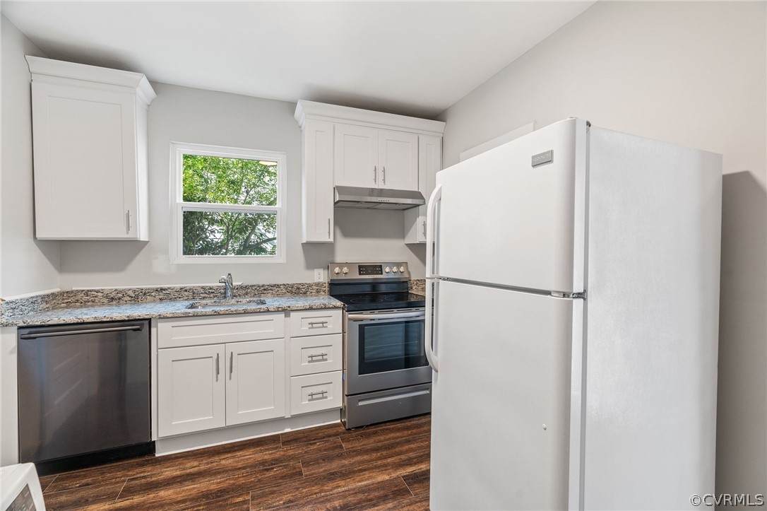 1321 Greycourt Avenue - Photo 1