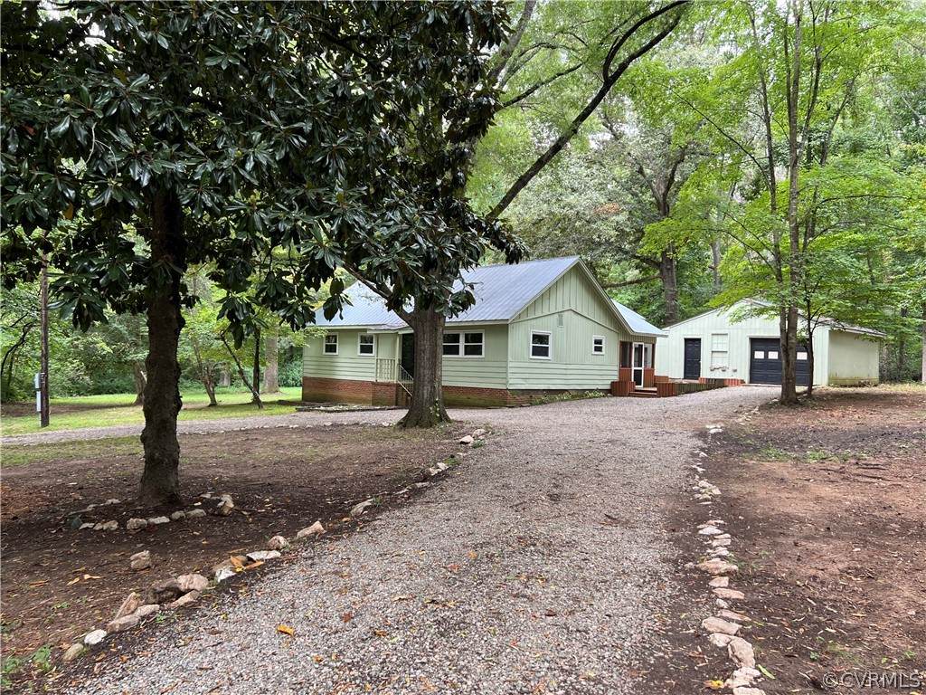 2429 Georges Road - Photo 1