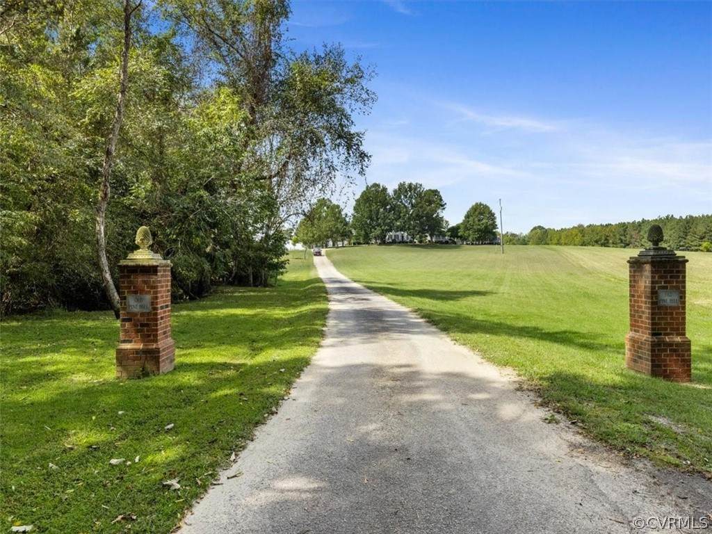 8401 Old Pine Road - Photo 1
