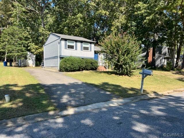1924 Mountain Pine Boulevard - Photo 1