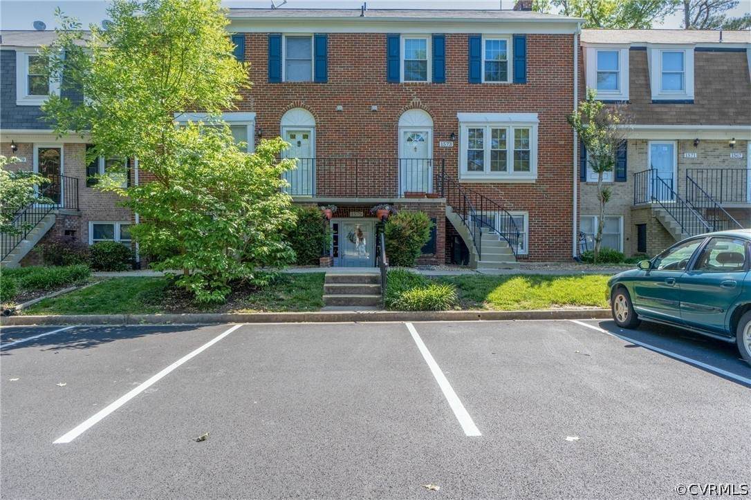 1577 Presidential Drive - Photo 1