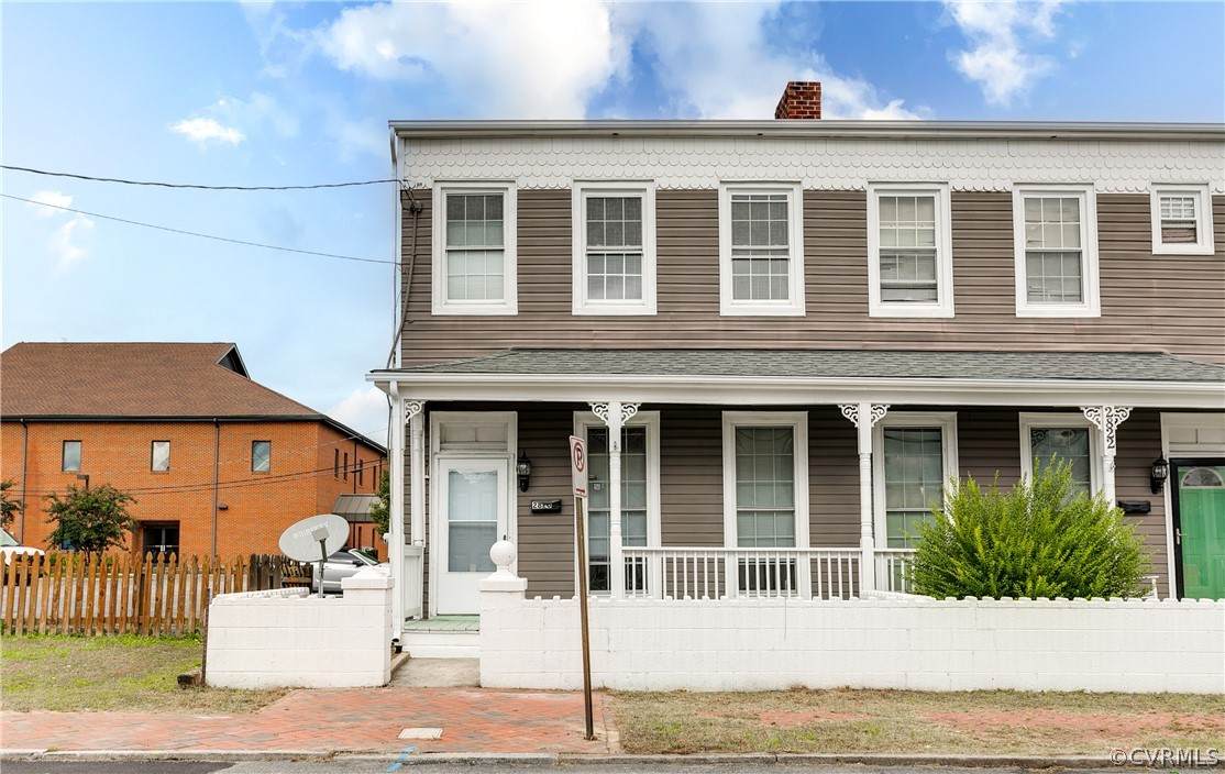 2820 Q Street - Photo 1