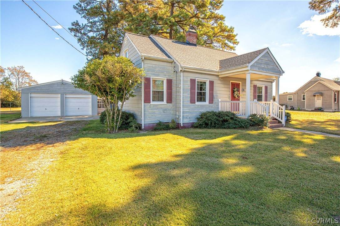 4027 Lee Boulevard - Photo 1