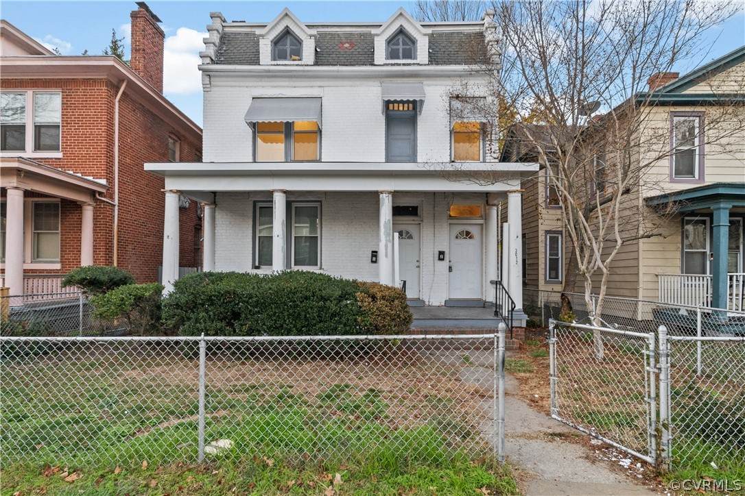 3012 2nd Avenue - Photo 1