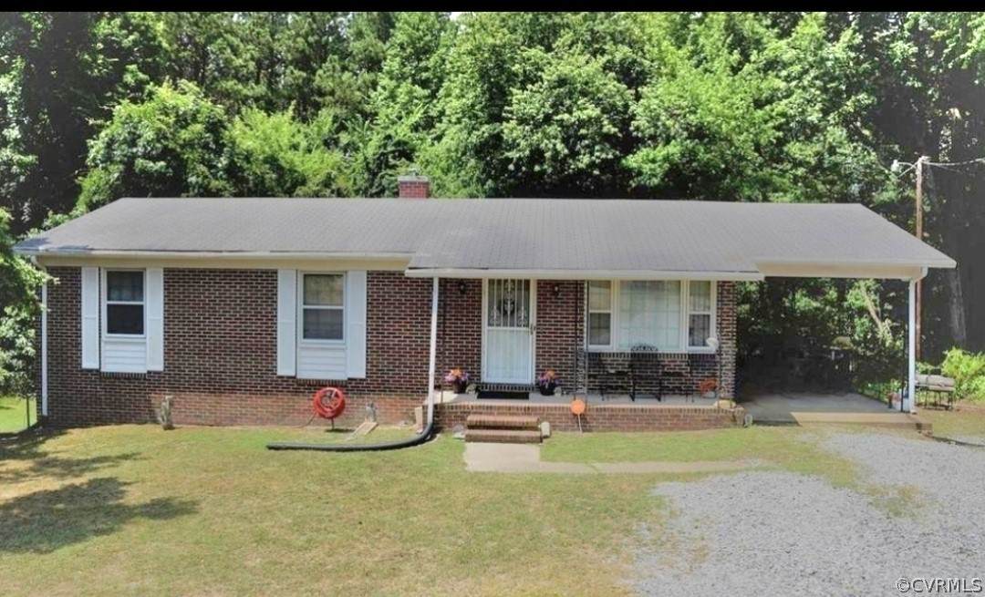 1926 Sunnyside Rd - Photo 1
