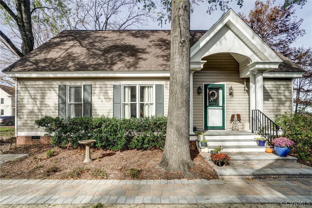 608 Lee Street - Photo 1