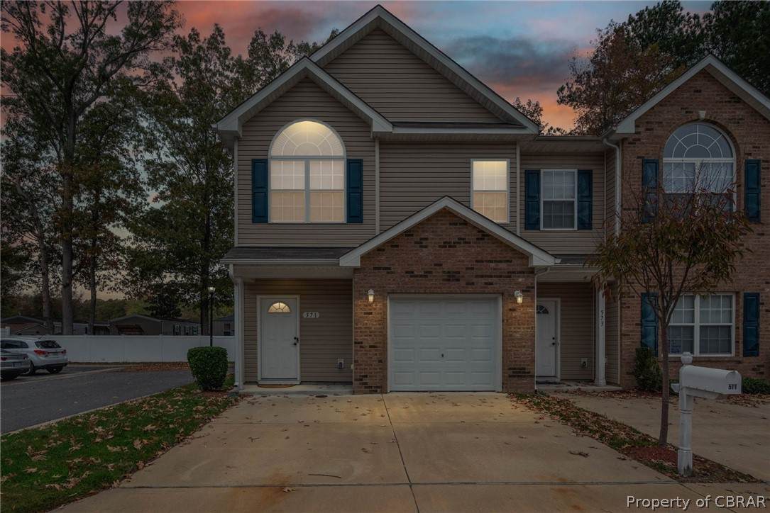 571 Old Colonial Way - Photo 1