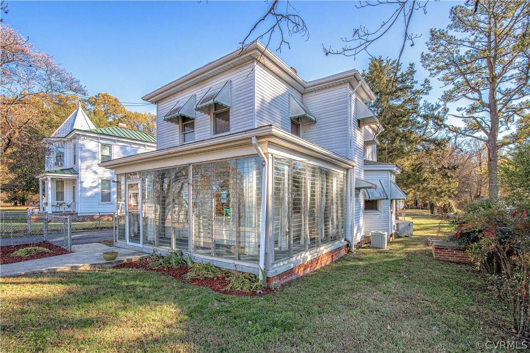 6001 River Road - Photo 1