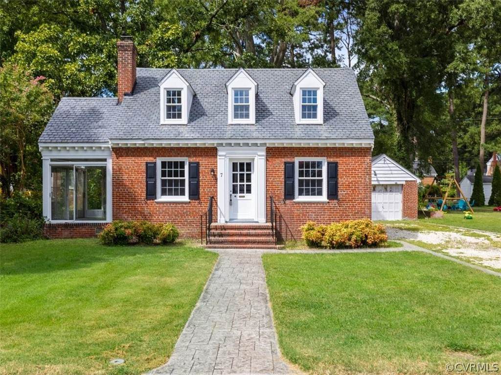 7 Pickett Avenue - Photo 1