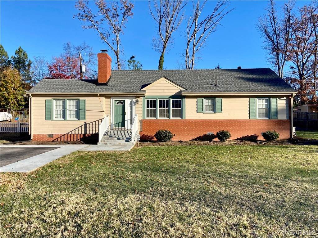 9008 Farmington Drive - Photo 1