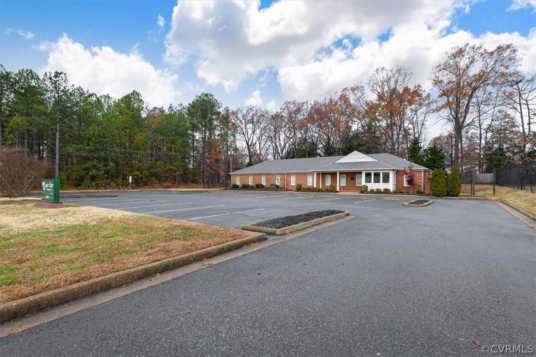 4240 Bonniebank Road - Photo 1