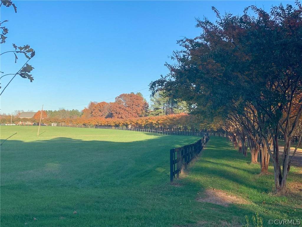 15262 Goshen Road - Photo 1