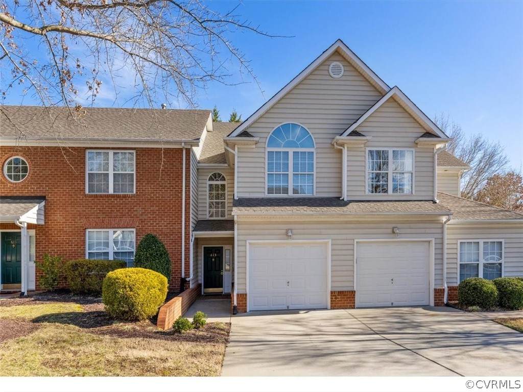 613 Hazeltine Court - Photo 1