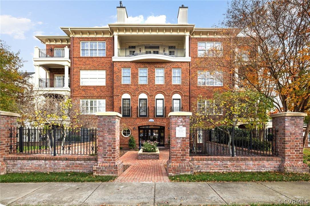 1231 Byrd Avenue - Photo 1