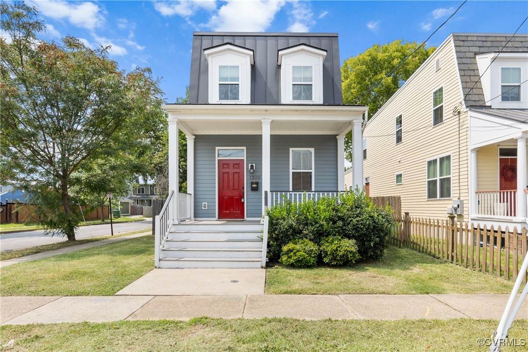 1300 27th Street - Photo 1