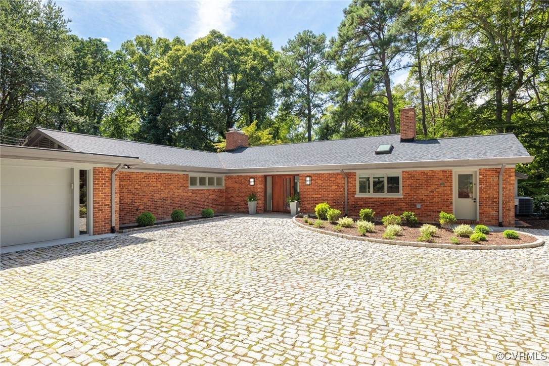 109 Kennondale Lane - Photo 1
