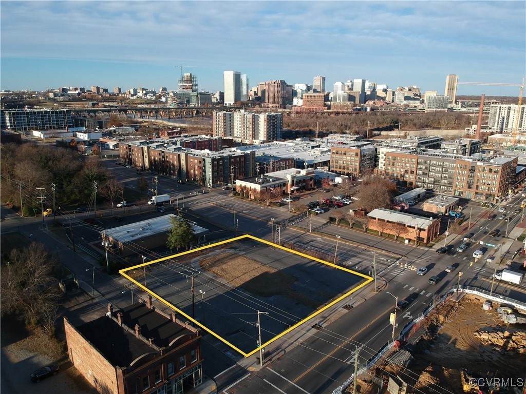 821 Hull Street - Photo 1