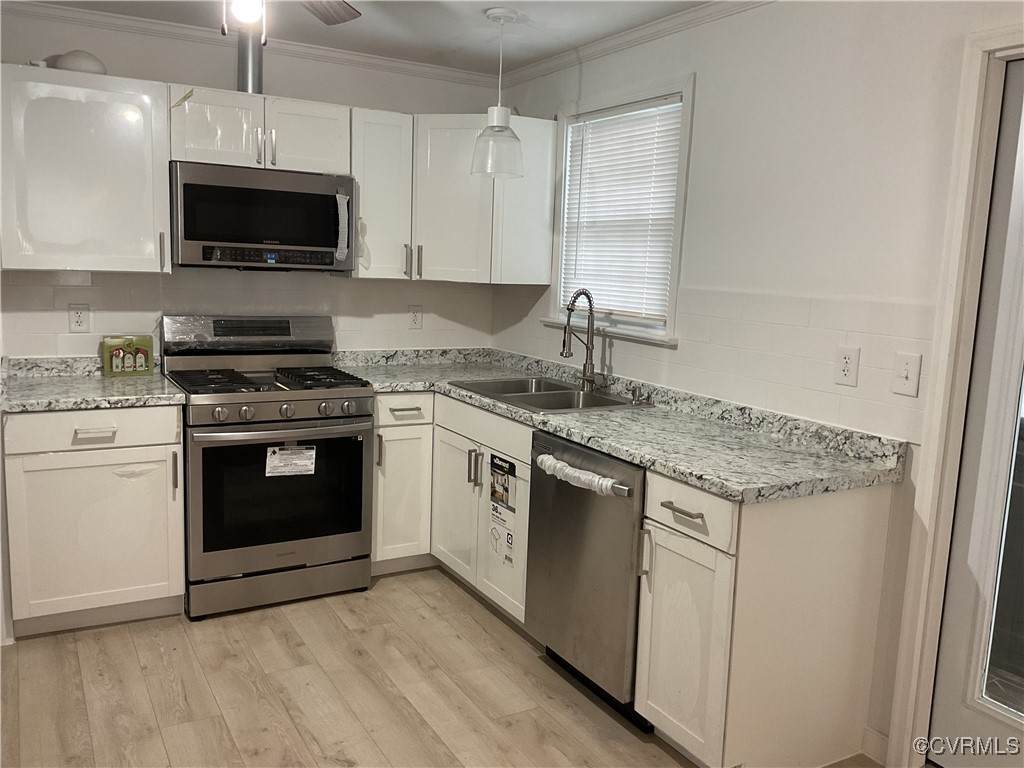 3010 Lawson Street - Photo 1