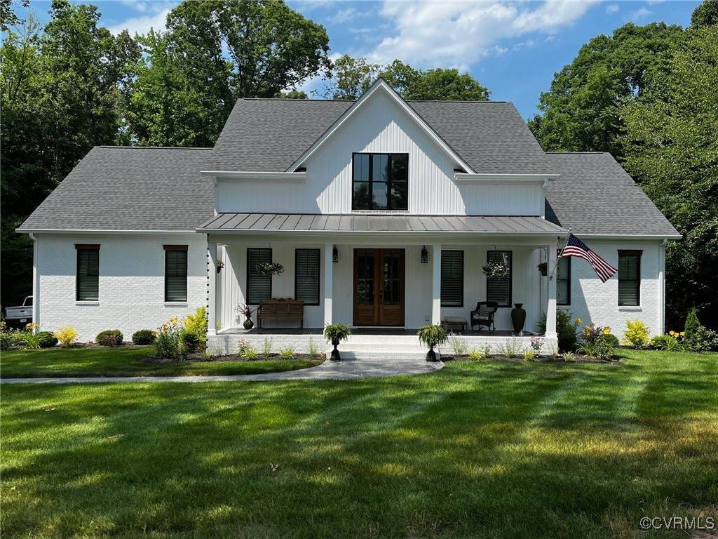 2574 Shaughnessy Road - Photo 1