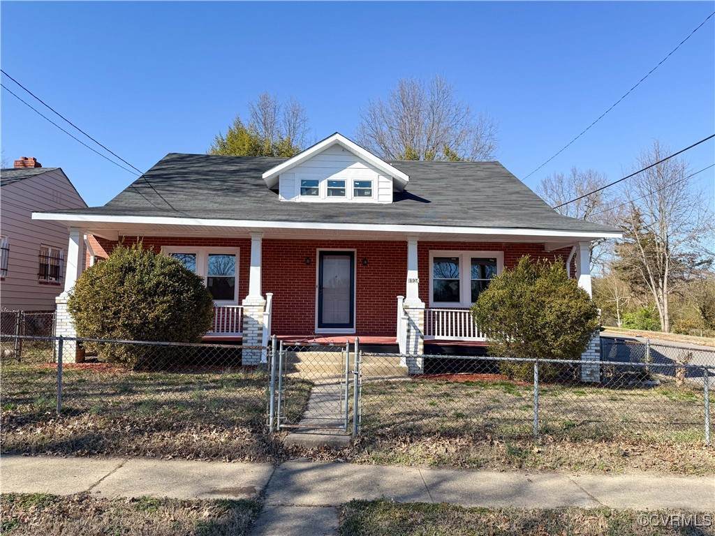 1934 Wood Street - Photo 1
