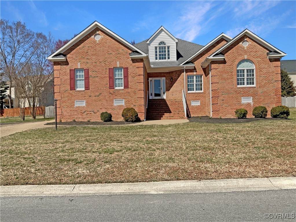 6120 Havenview Drive - Photo 1