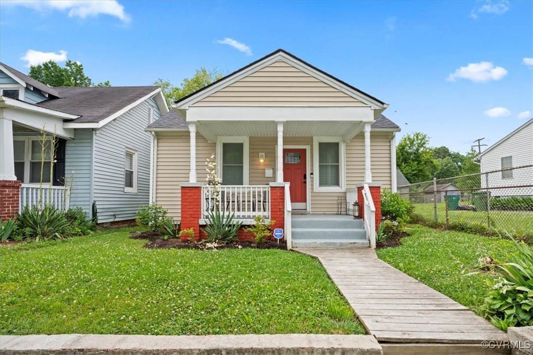 2112 Gordon Avenue - Photo 1