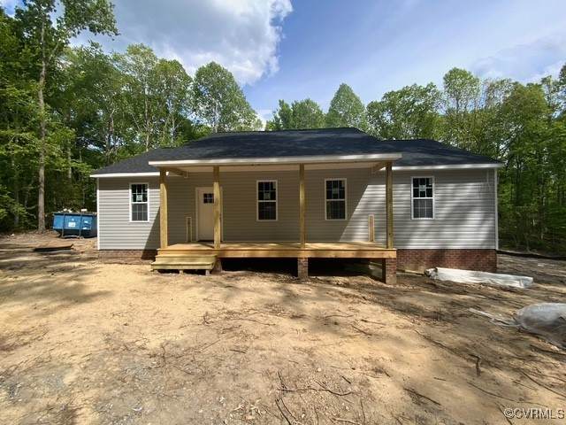 109 Maple Road - Photo 1